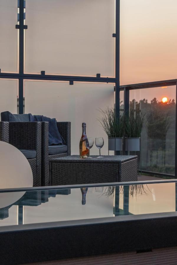 Lighthouse Luxury Penthouse - Jantar Apartamenty Mrzeżyno Extérieur photo